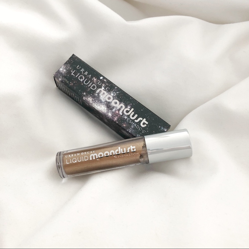BNIB urban decay liquid moondust eyeshadow in zap